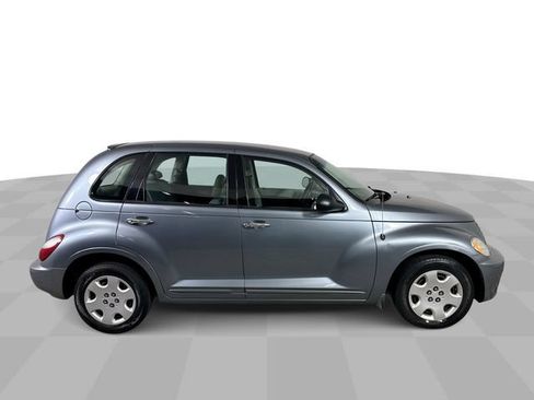 Used 2008 Chrysler PT Cruiser FWD image 9
