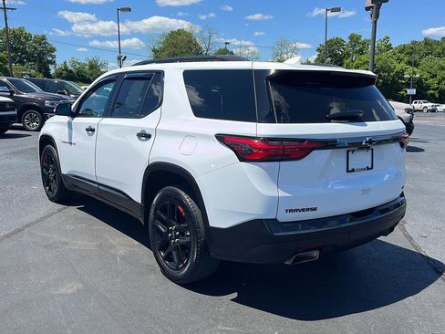 Used 2023 Chevrolet Traverse Premier w/ Redline Edition AWD/4WD image 3