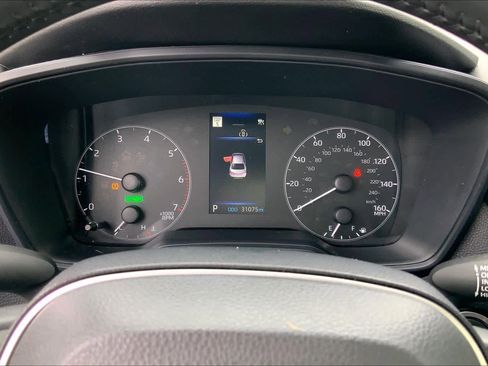 Used 2023 Toyota Corolla SE image 24