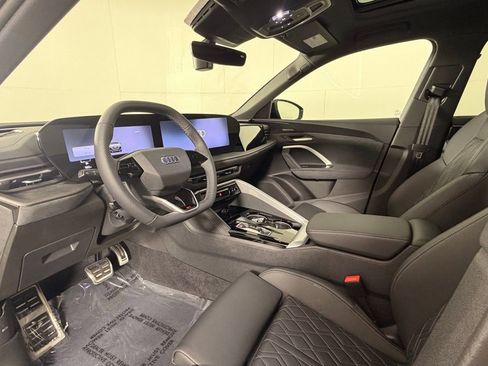 New 2026 Audi SQ5 Premium Plus AWD/4WD image 12