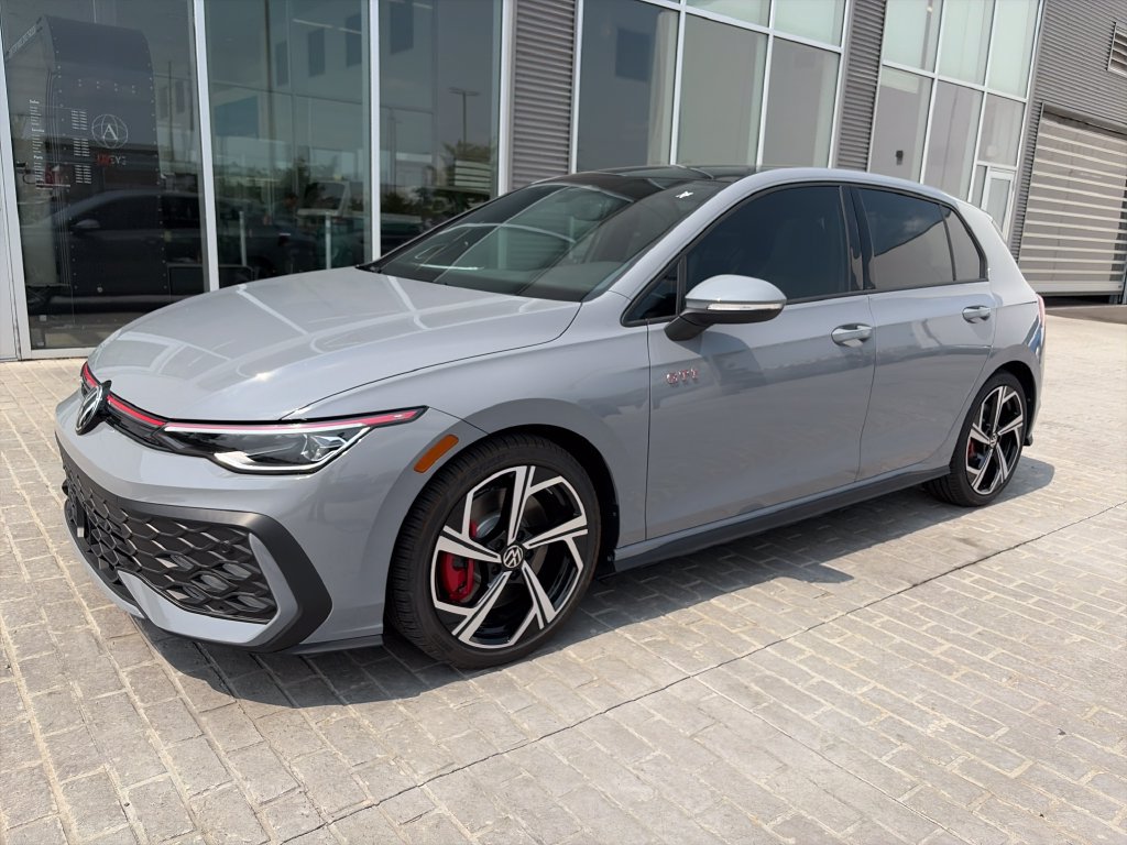 New 2026 Volkswagen GTI SE FWD image 2