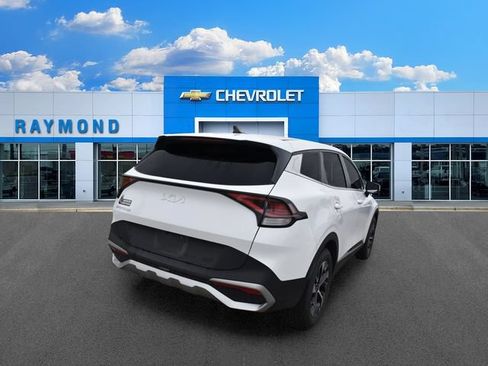 Used 2023 Kia Sportage EX FWD image 3