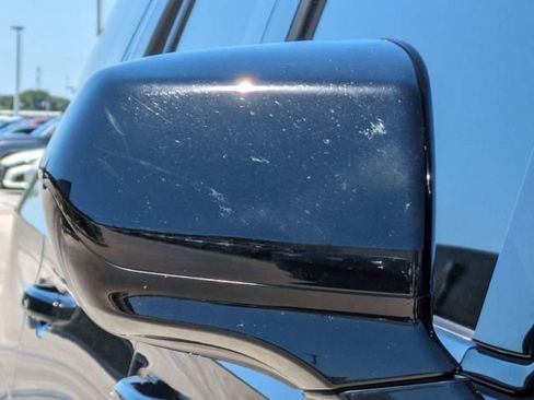 Used 2021 Chevrolet Tahoe LT AWD/4WD image 13