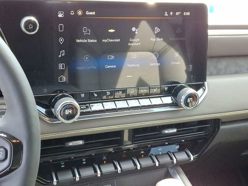 New 2026 Chevrolet Colorado ZR2 w/ Technology Package AWD/4WD image 16