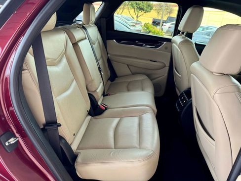 Used 2017 Cadillac XT5 Luxury w/ Driver Awareness Package image 24