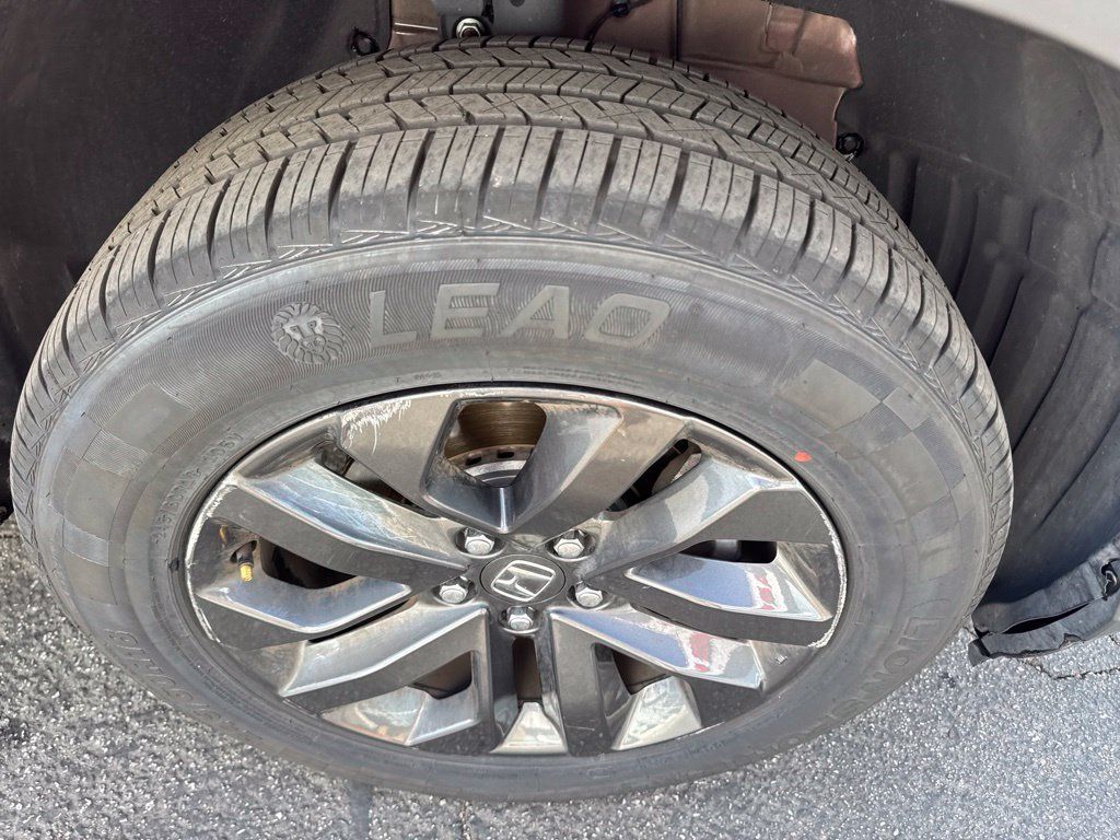 Used 2023 Honda Ridgeline Sport image 7