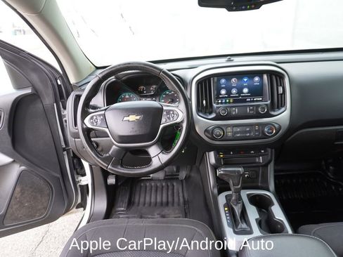 Used 2022 Chevrolet Colorado LT w/ Fleet Safety Package image 9