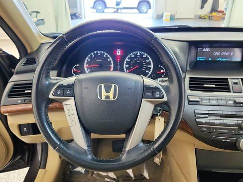 Used 2011 Honda Accord EX-L image 24