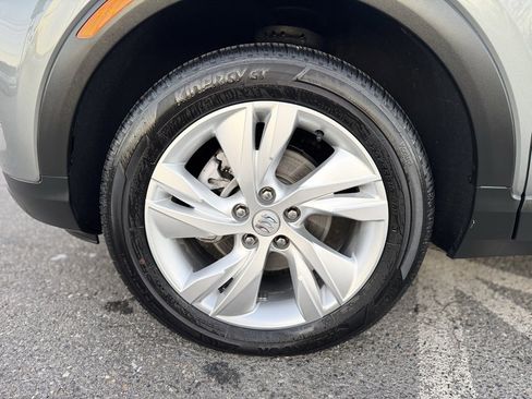 Used 2024 Buick Encore GX Preferred w/ Comfort Package image 3