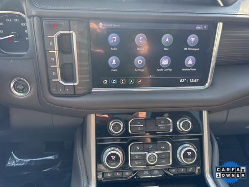 Used 2021 GMC Yukon XL Denali w/ Denali Premium Package image 21