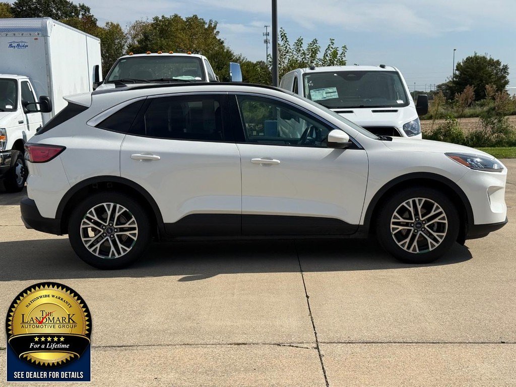 Used 2022 Ford Escape SEL FWD image 4