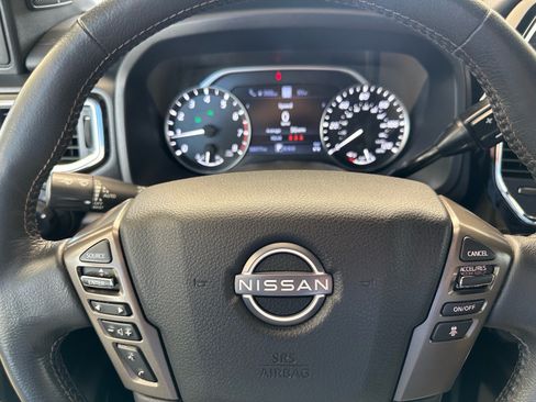 Used 2023 Nissan Titan Platinum Reserve w/ Moonroof Package AWD/4WD image 30