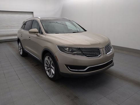 Used 2017 Lincoln MKX Reserve image 13