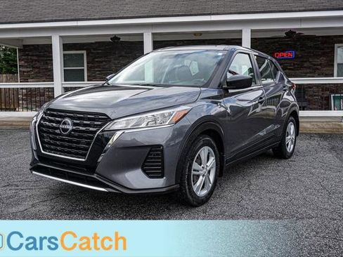 Used 2023 Nissan Kicks S image 12