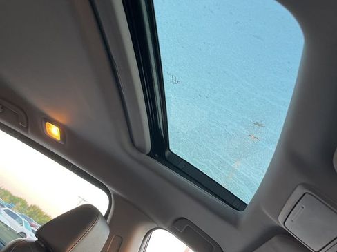 Used 2024 Honda Odyssey EX-L image 29