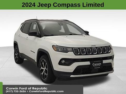 Used 2024 Jeep Compass Limited AWD/4WD image 1