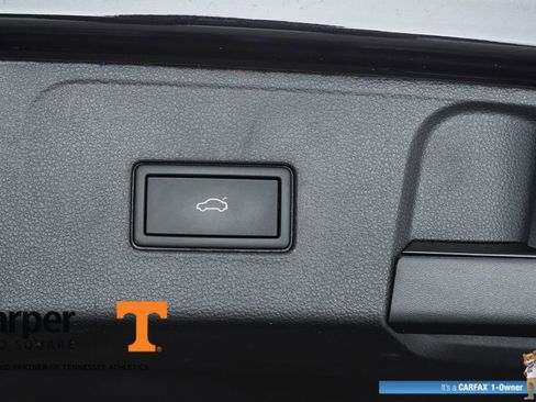 Used 2024 Volkswagen Atlas SE w/ Panoramic Sunroof Package image 70