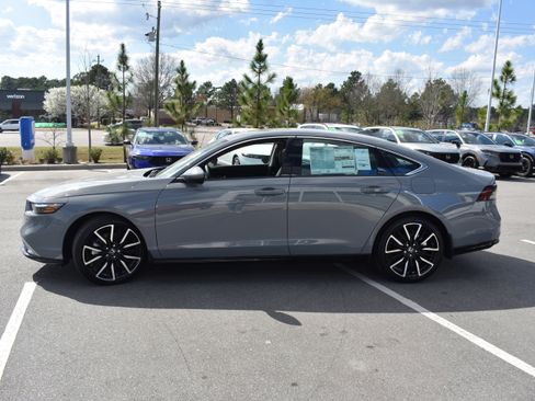 New 2026 Honda Accord Touring image 6