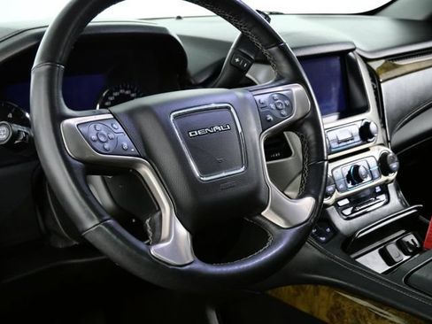 Used 2017 GMC Yukon XL Denali w/ Open Road Package AWD/4WD image 22