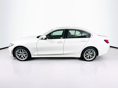Used 2025 BMW 330i xDrive Sedan image 4