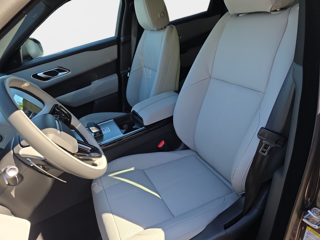 New 2026 Land Rover Range Rover Velar S AWD/4WD image 12