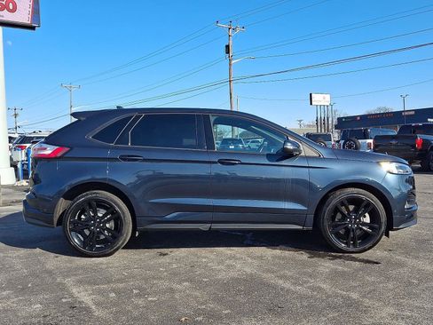 Certified 2024 Ford Edge ST w/ Equipment Group 401A image 7