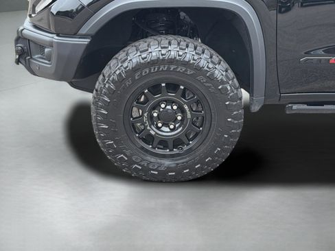 Used 2025 GMC Sierra 1500 AT4X w/ AT4X AEV Edition image 48