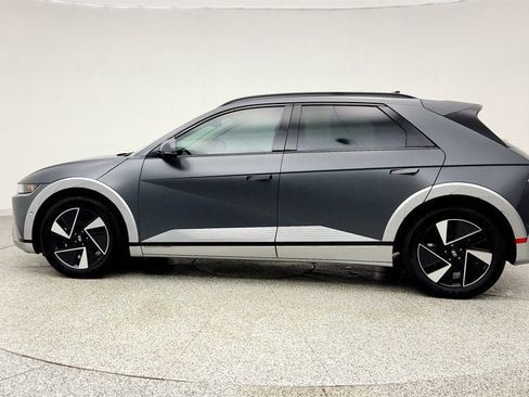 Used 2025 Hyundai Ioniq 5 Limited image 8