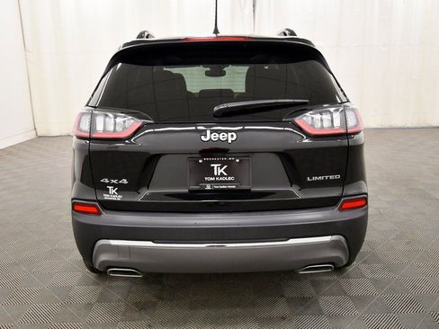 Used 2022 Jeep Cherokee Limited w/ Mopar Interior Package image 5