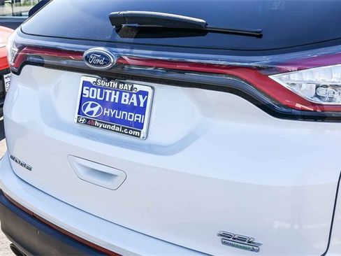 Used 2018 Ford Edge SEL w/ Equipment Group 201A image 7