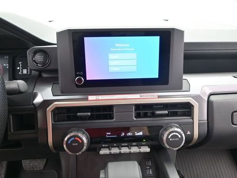 New 2026 Toyota Tacoma SR5 AWD/4WD image 6
