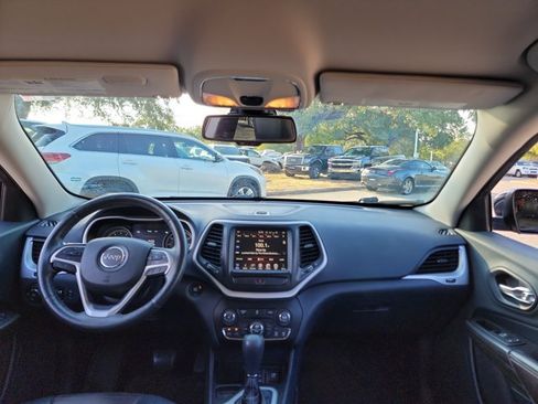 Used 2014 Jeep Cherokee Limited w/ Luxury Group FWD image 15
