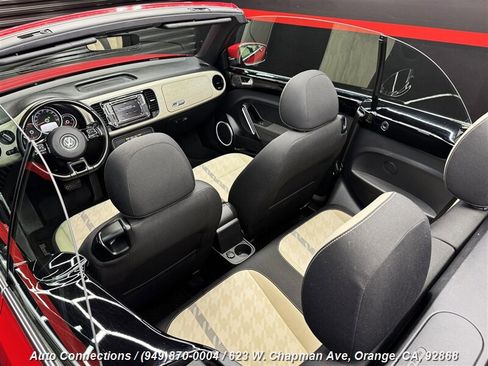 Used 2018 Volkswagen Beetle 2.0T Coast w/ Coast Lighting Package image 13