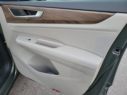 New 2026 Volkswagen Atlas SE FWD image 31