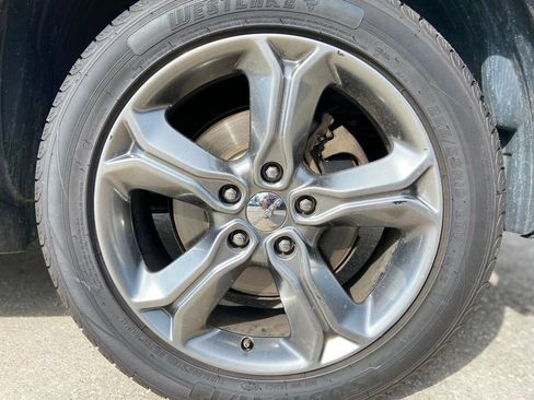 Used 2017 Dodge Journey Crossroad FWD image 10