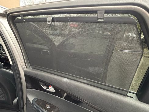 Used 2017 Kia Sorento EX image 42