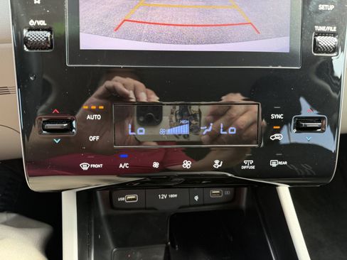 Used 2024 Hyundai Tucson SEL AWD/4WD image 26