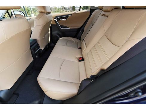 Used 2025 Toyota RAV4 Limited image 12