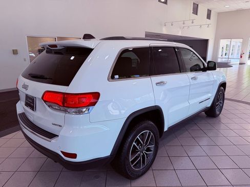 Used 2019 Jeep Grand Cherokee Limited w/ Luxury Group II image 16