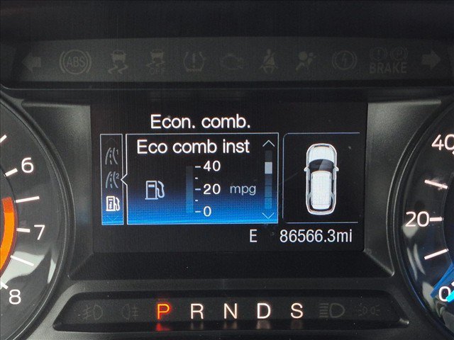 Used 2018 Ford Explorer XLT FWD image 11