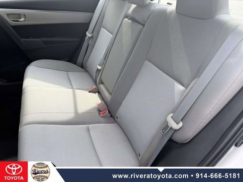 Used 2016 Toyota Corolla LE image 11