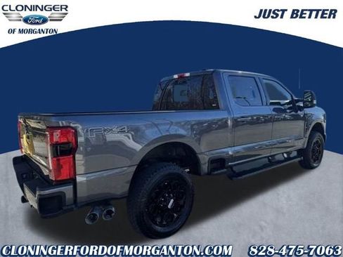 New 2026 Ford F250 Lariat w/ Black Appearance Package AWD/4WD image 8