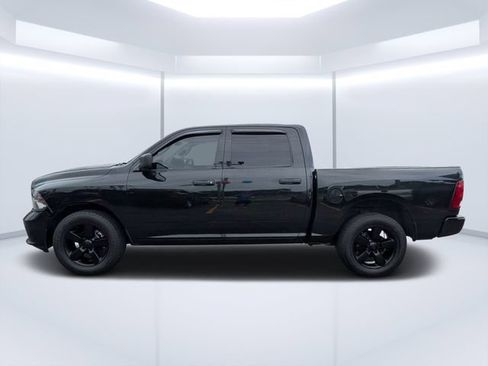 Used 2019 RAM 1500 Express w/ Express Value Package AWD/4WD image 6
