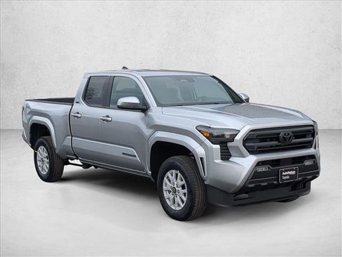 New 2026 Toyota Tacoma SR5 image 3