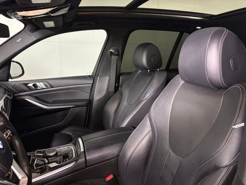 Used 2019 BMW X5 xDrive40i w/ Premium Package 2 AWD/4WD image 19