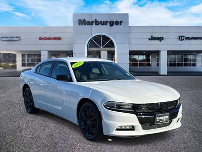 Used 2020 Dodge Charger SXT w/ Blacktop Package