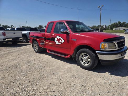 Used 1997 Ford F150 XLT RWD image 1