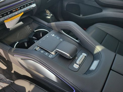 New 2026 Mercedes-Benz GLS 450 4MATIC image 21