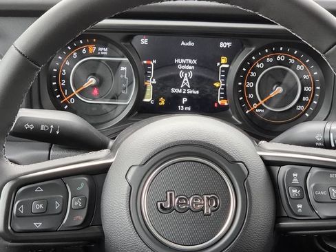New 2026 Jeep Gladiator Sport AWD/4WD image 17