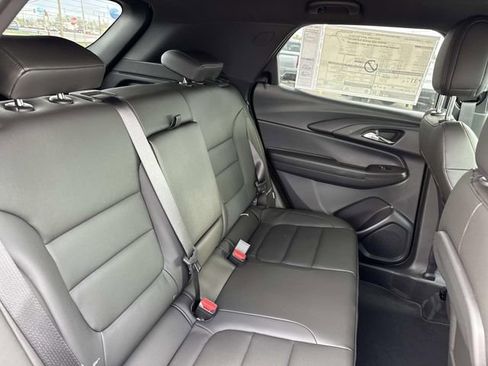 New 2026 Chevrolet TrailBlazer ACTIV w/ Driver Confidence Package FWD image 24